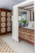 Loom & Co x India Hicks | Queen's Bloom | Cream