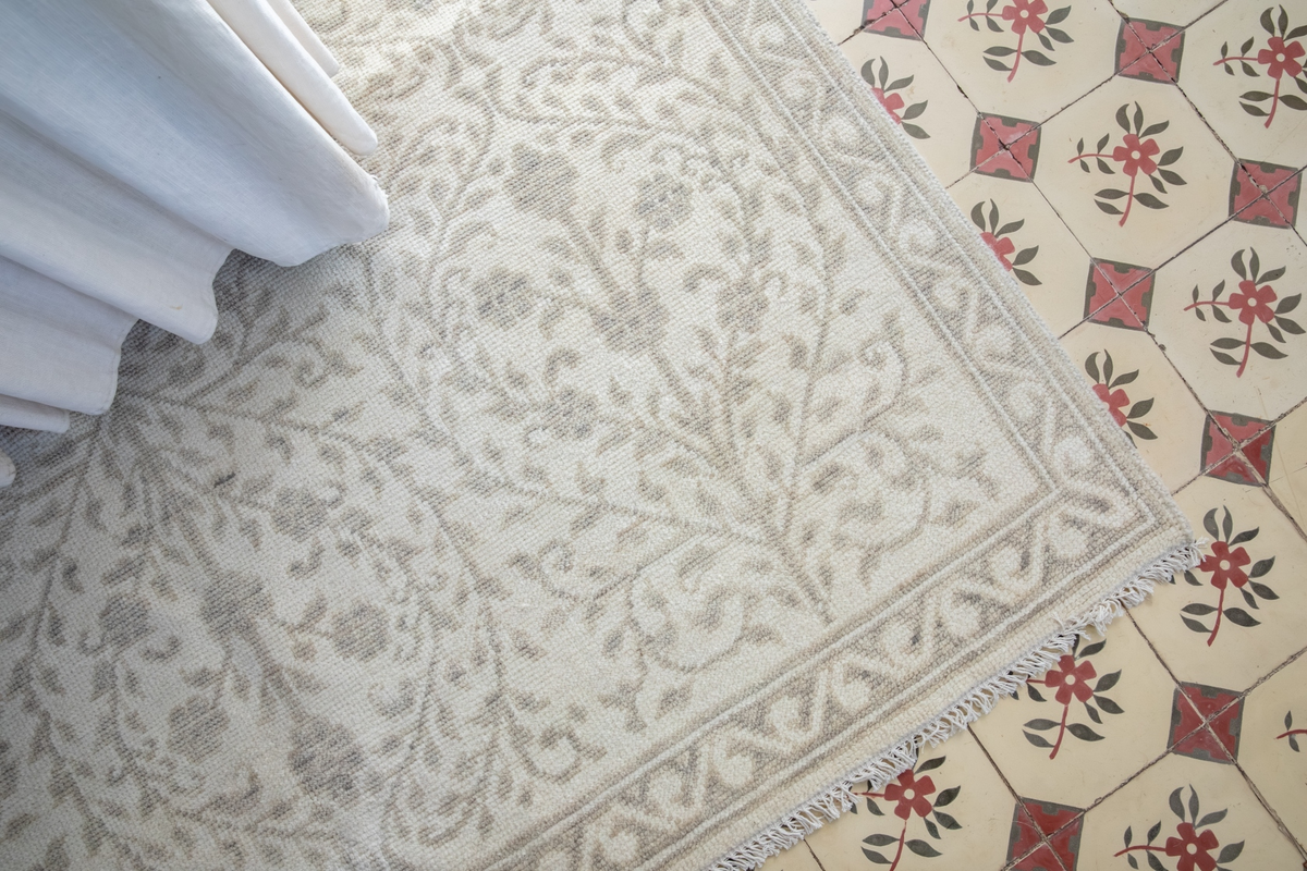 Loom & Co x India Hicks | Queen's Bloom | Cream