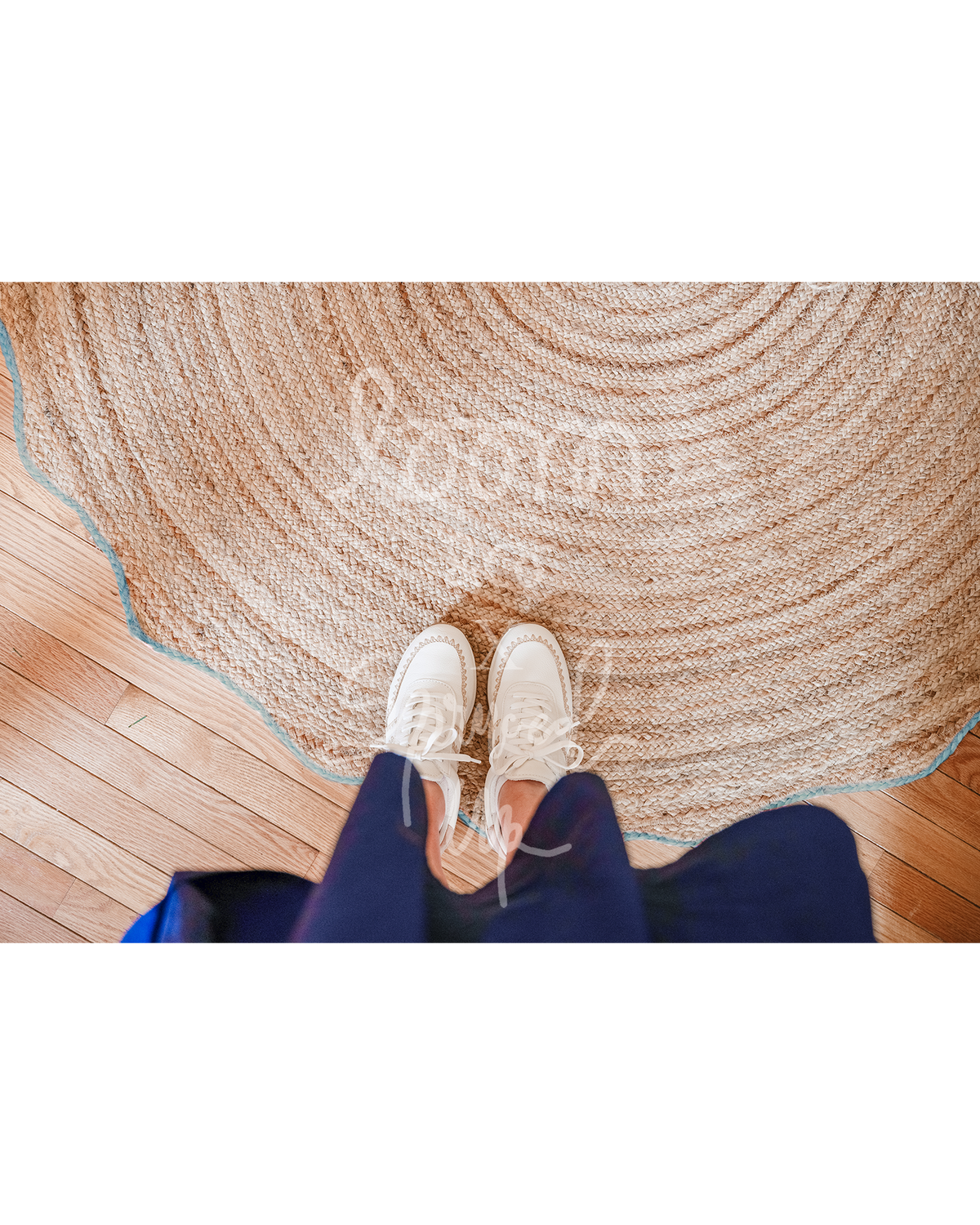 loom & co x spruced up tree skirt | hydrangea